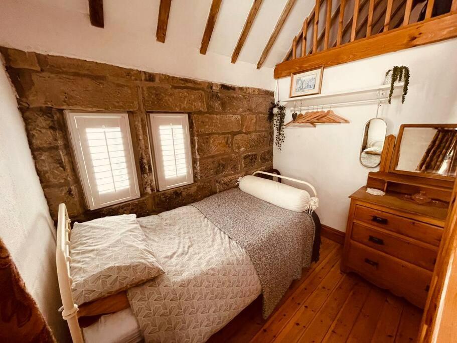 Cosy 400Yr Old Cottage, Flowergate, Whitby, Sleeps 6 Exterior photo