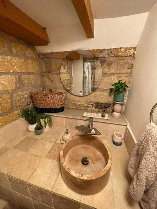 Cosy 400Yr Old Cottage, Flowergate, Whitby, Sleeps 6 Exterior photo